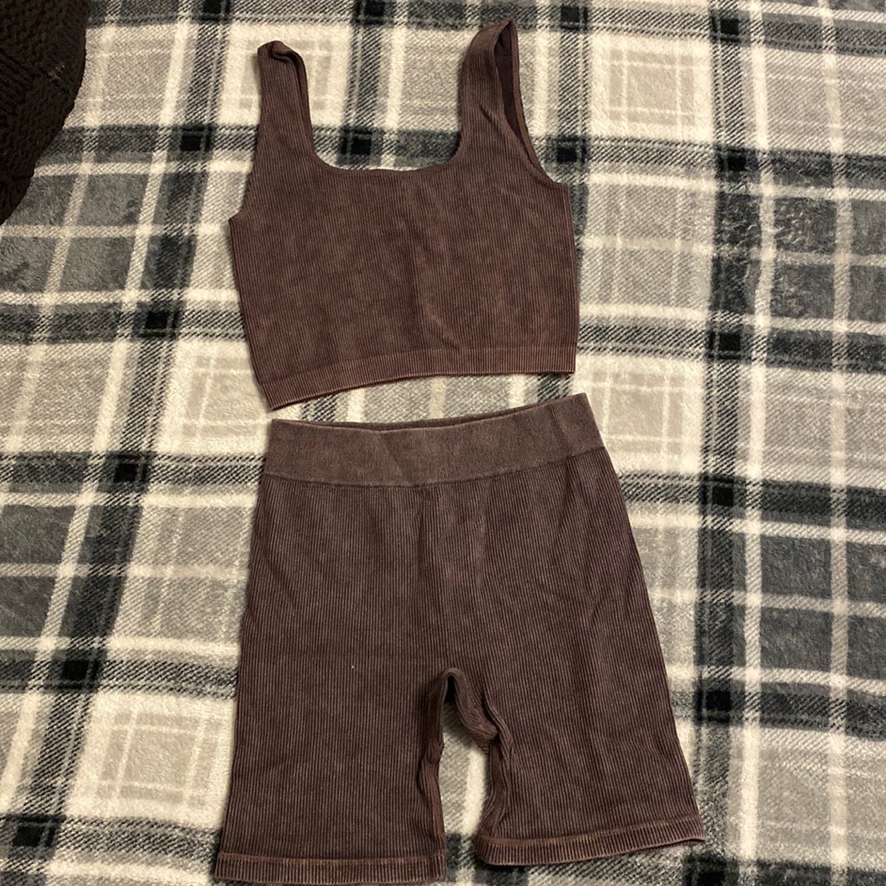 TALULAH Brown Crop Top and Shorts Set